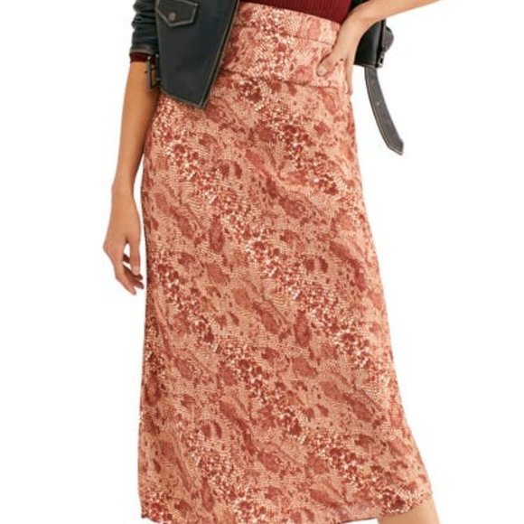 Free People Dresses & Skirts - Free  People Normani Snake Print Silky A-line Skirt